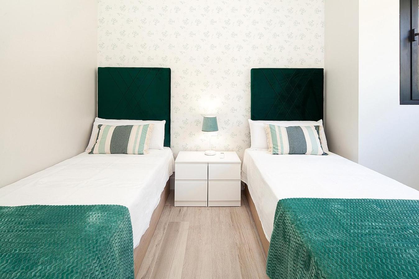 Family Home Suits Encantos De Sevilla Buitenkant foto